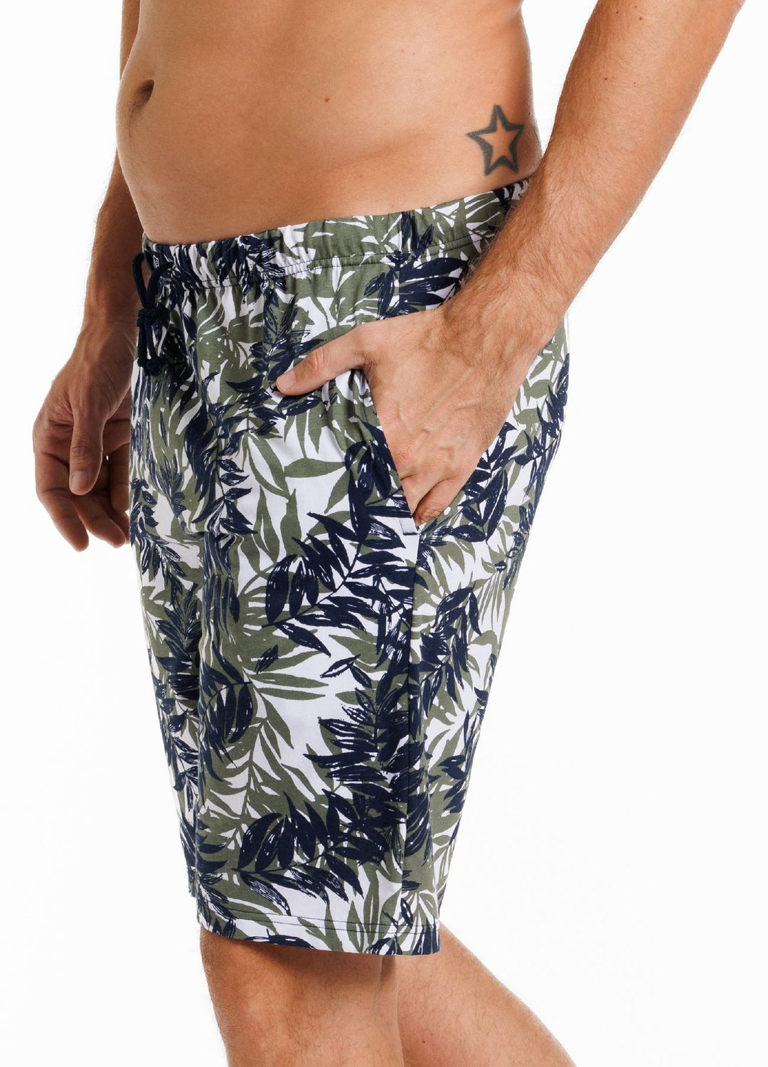 Herren Bermuda Alloverprint mit Seitentaschen, Bio Baumwolle, GOTS zertifiziert